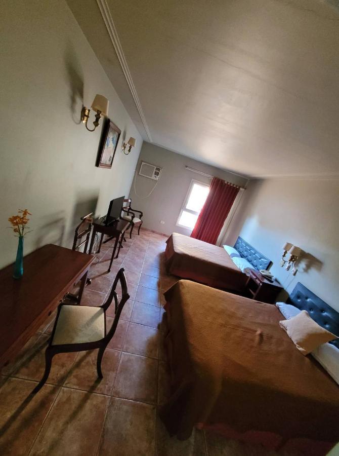 Hotel Portico Norte Tartagal Esterno foto