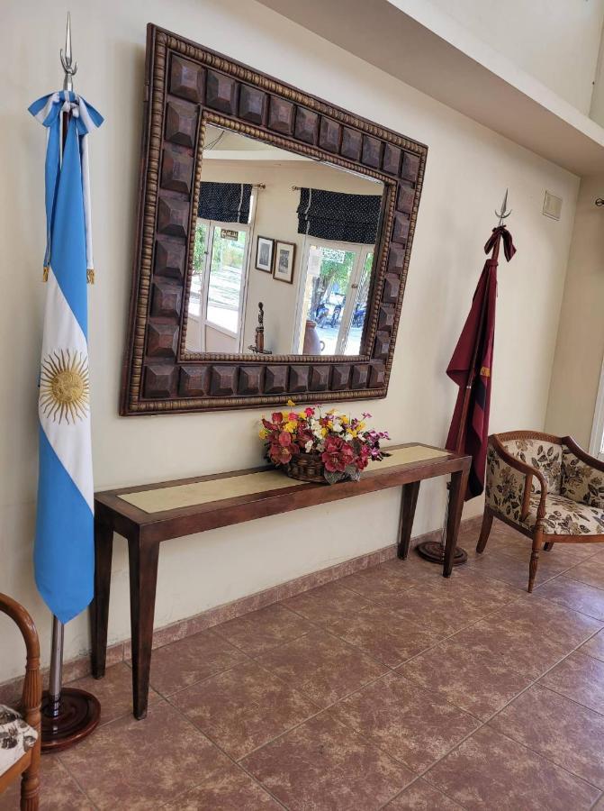 Hotel Portico Norte Tartagal Esterno foto