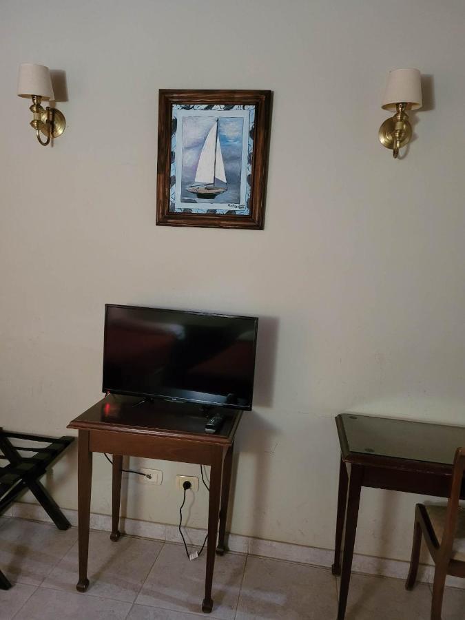 Hotel Portico Norte Tartagal Esterno foto